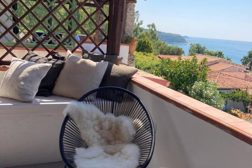 Boutique Apartment With Beach Within Walking Distance, Near Tropea Parghelia Esterno foto
