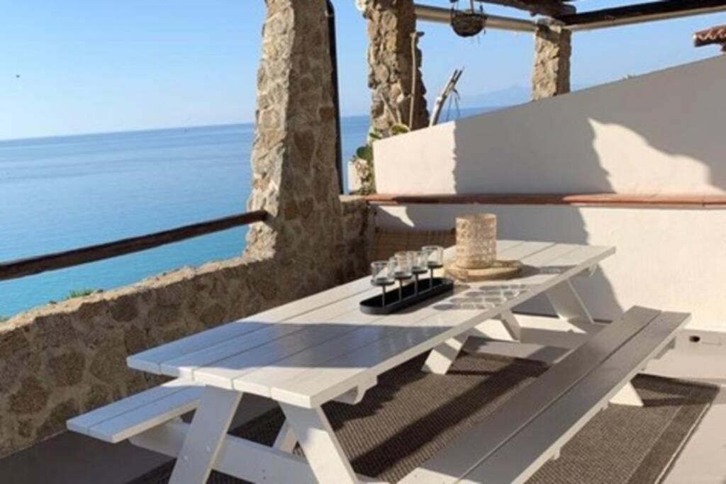 Boutique Apartment With Beach Within Walking Distance, Near Tropea Parghelia Esterno foto