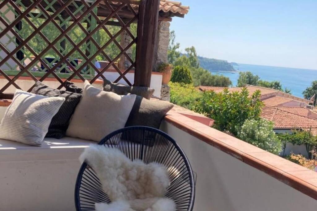 Boutique Apartment With Beach Within Walking Distance, Near Tropea Parghelia Esterno foto