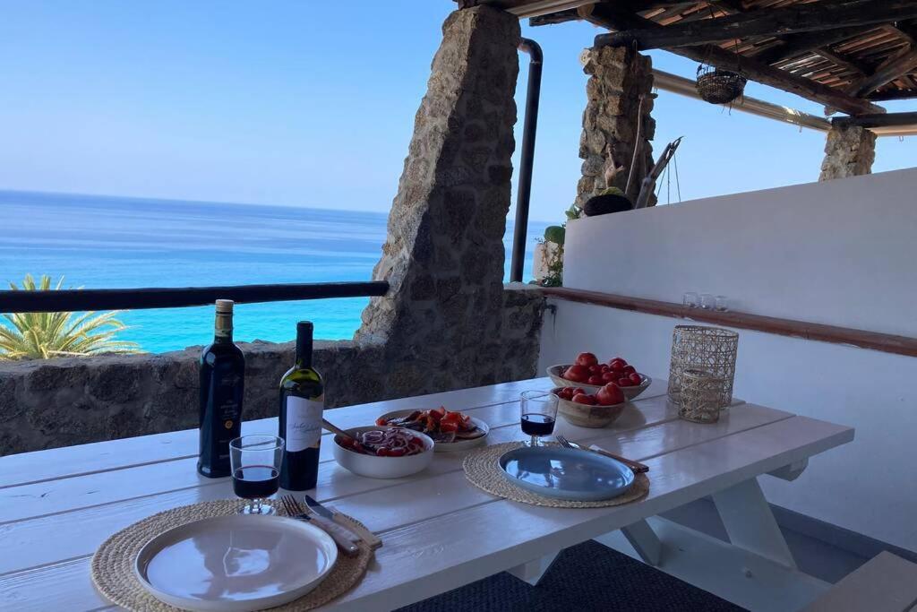 Boutique Apartment With Beach Within Walking Distance, Near Tropea Parghelia Esterno foto