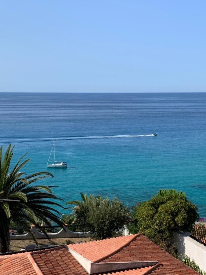 Boutique Apartment With Beach Within Walking Distance, Near Tropea Parghelia Esterno foto